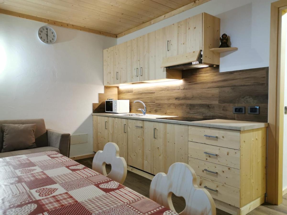 קולה סנטה לוצ'יה App Col Di Lana - Agriturismo La Majon Da Col מראה חיצוני תמונה